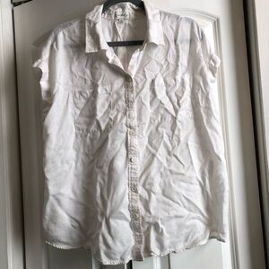 Wonderly White Boxy Casual Button Down Shirt w Cap Sleeves